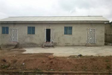 Deze computerschool in Ghana moet worden opgeknapt
