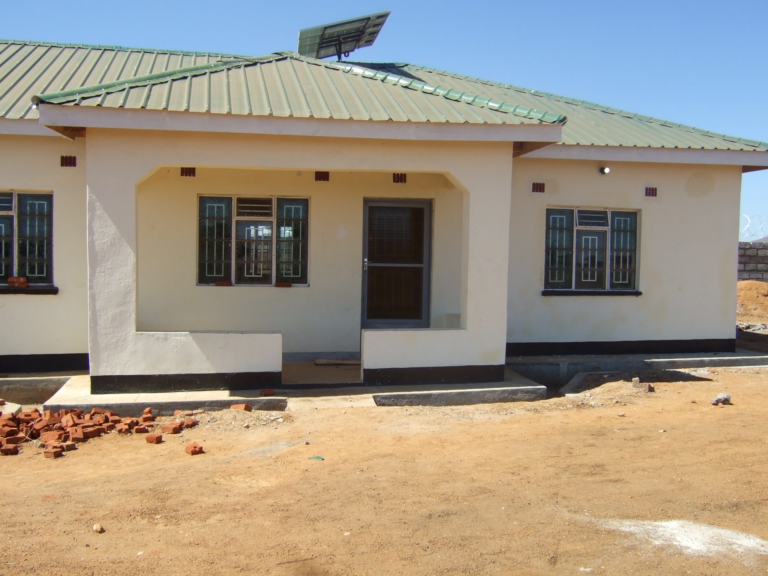 Een nieuw schoolgebouw in Malawi.