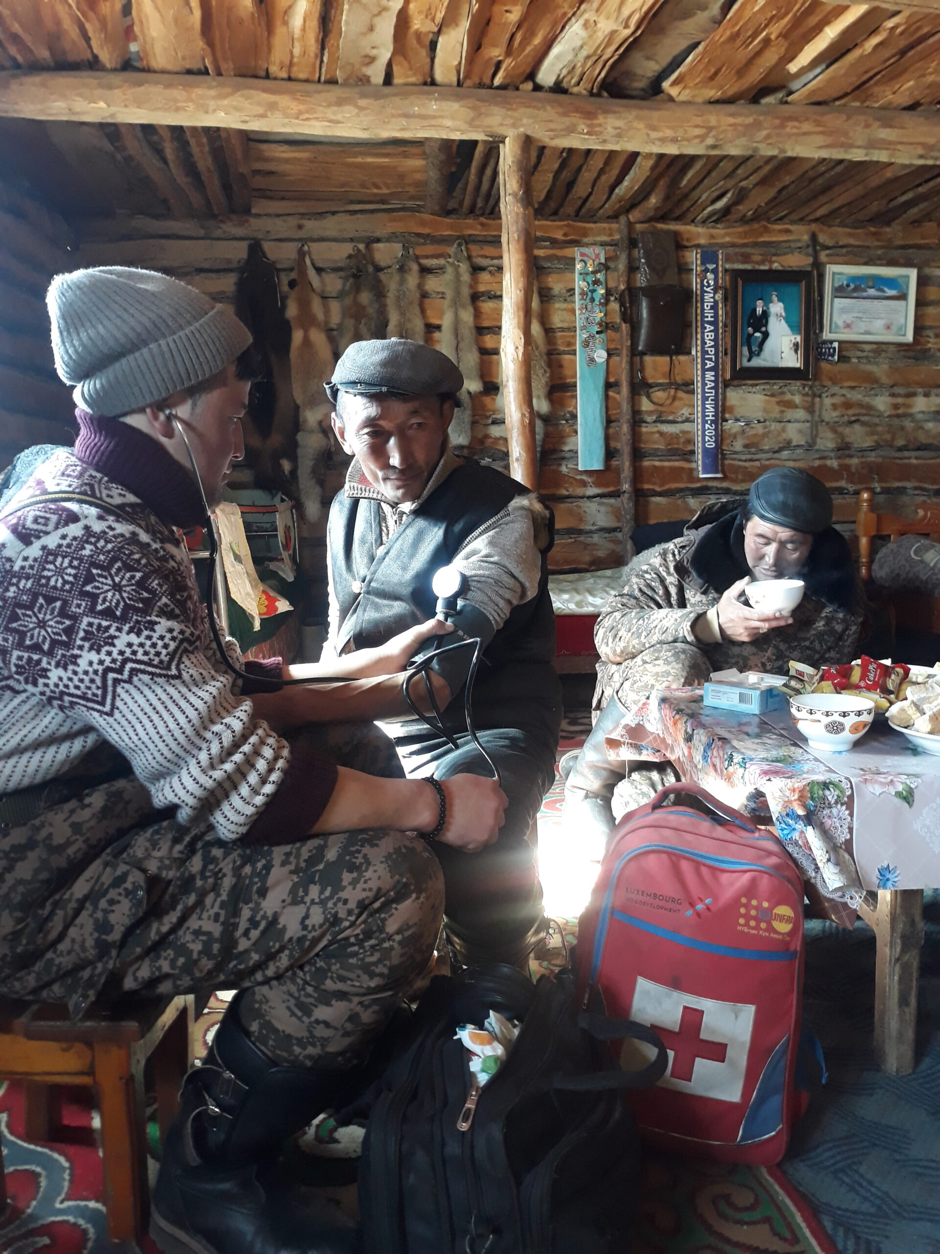 Een mobiele dokter in een afgelegen gebied in Mongolië.